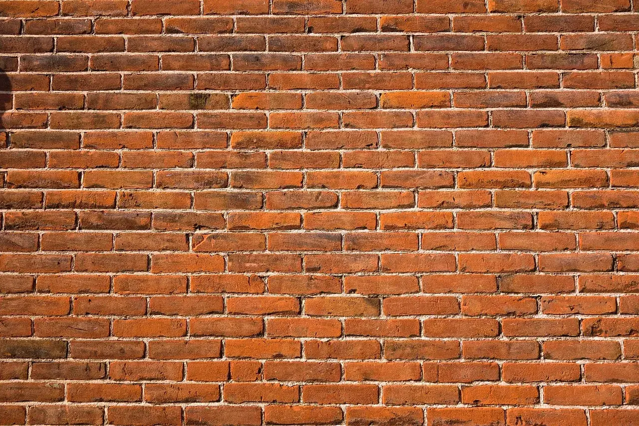 Tuckpointing in Crystal Lake, IL: What Homeowners Need to Know